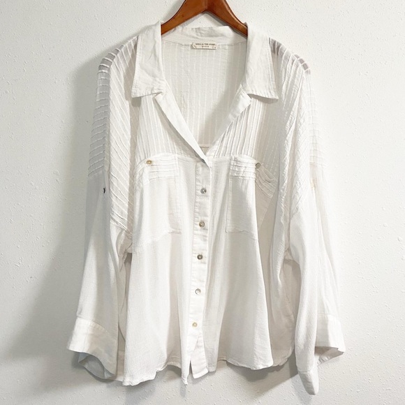 Spell & the Gypsy Collective White
Linda Blouse - Picture 3 of 7